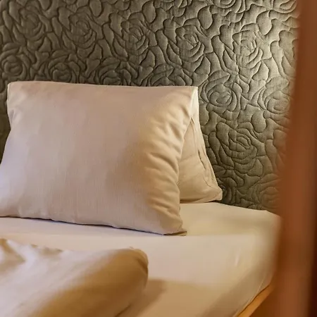 Almwelt Austria Otel