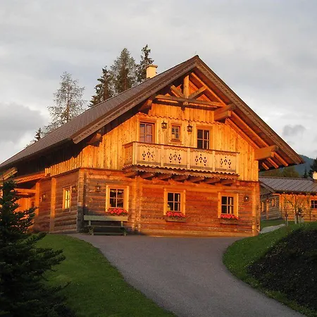 Almwelt Austria 4*