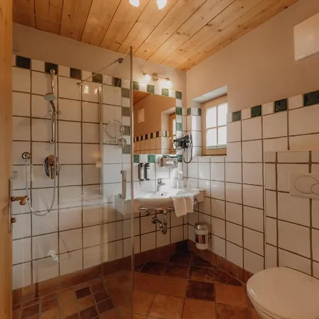 Almwelt Austria Отель