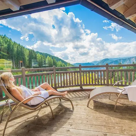 Almwelt Austria Ξενοδοχείο 4*