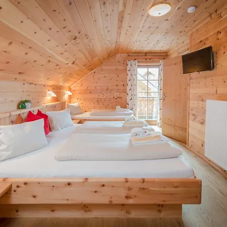 Almwelt Austria 4*