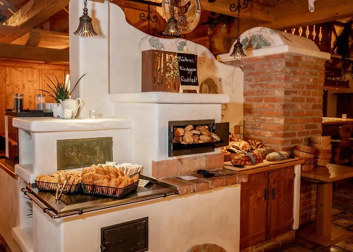 Almwelt Austria Отель 4*