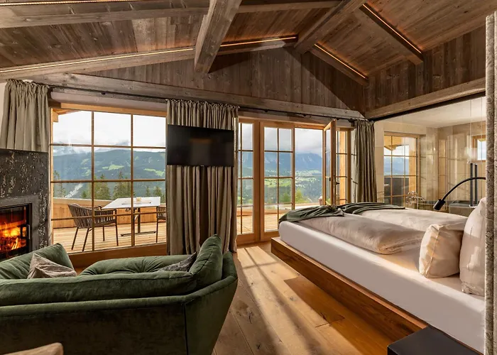 Отель Almwelt Austria Шладминг